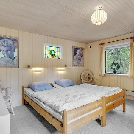 Awesome In Vaeggerlose With Kitchen Holiday home Boto By
